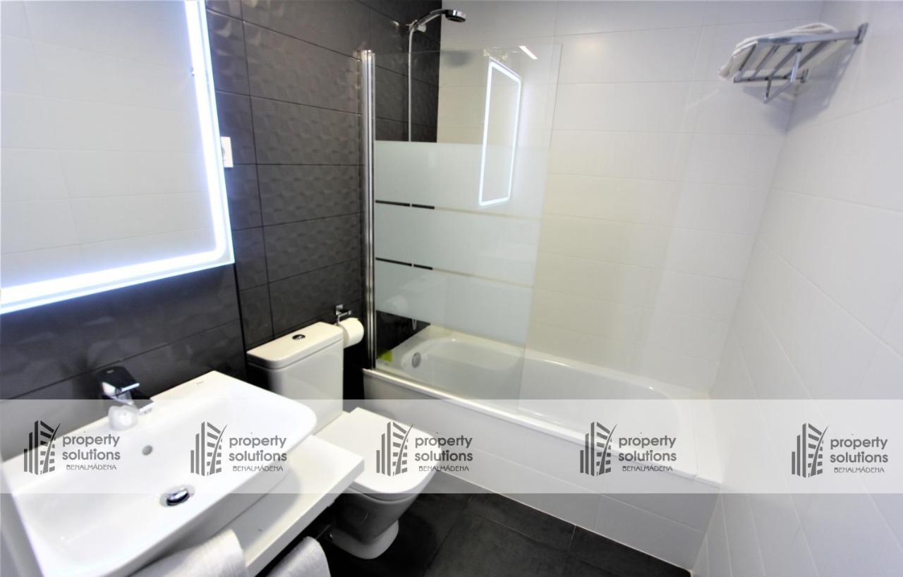 Playa Los Alamos - Segunda Linea De Playa - Piscina - Playa A 300 Metros - Parking Gratis Lejlighed Torremolinos Eksteriør billede